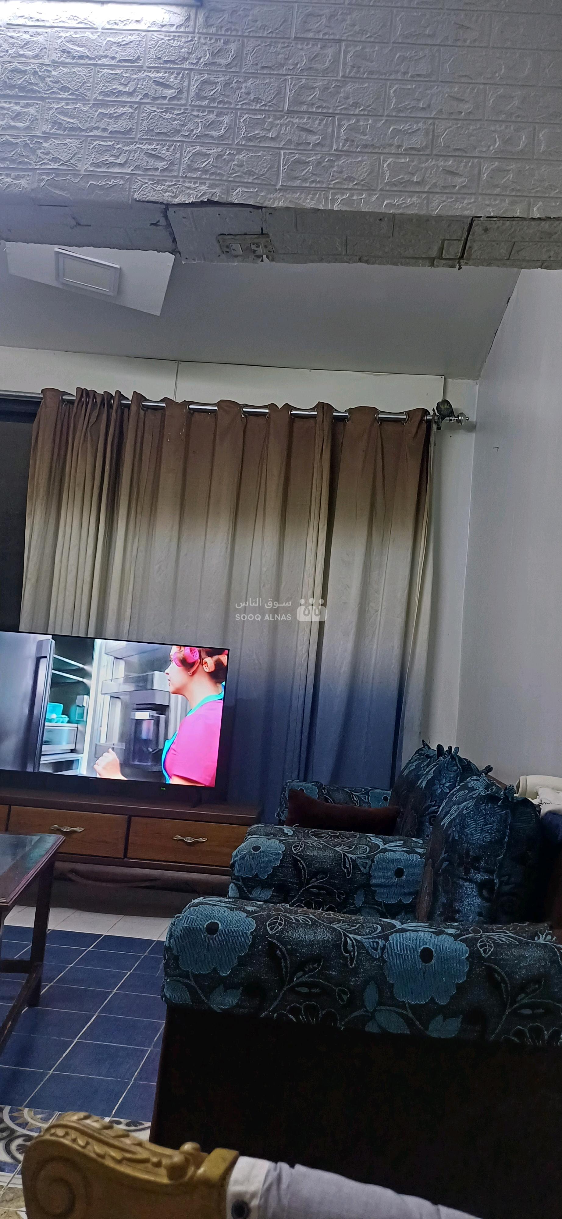 شقه للبيع