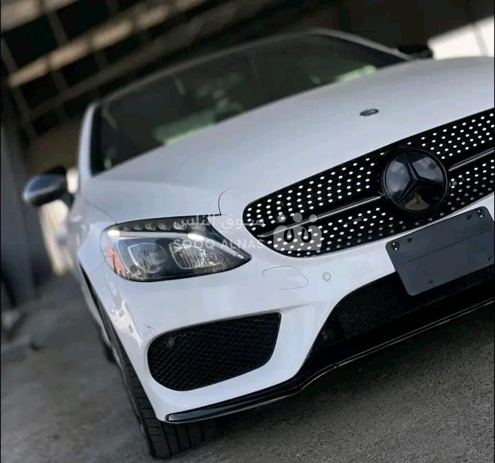 C300
