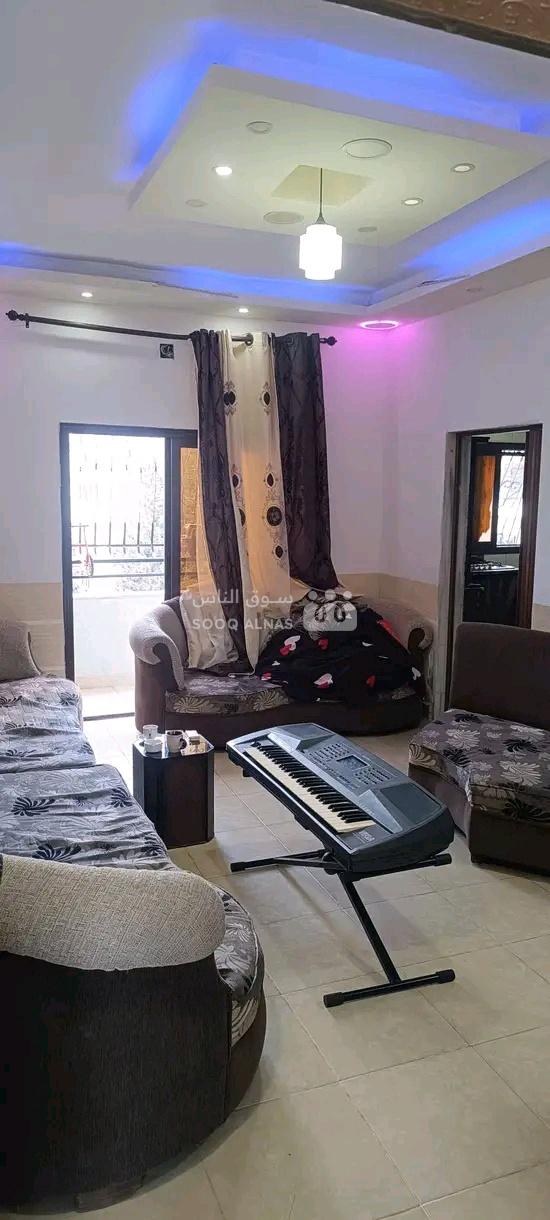 شقة للبيع طابق خامس بناء حديث