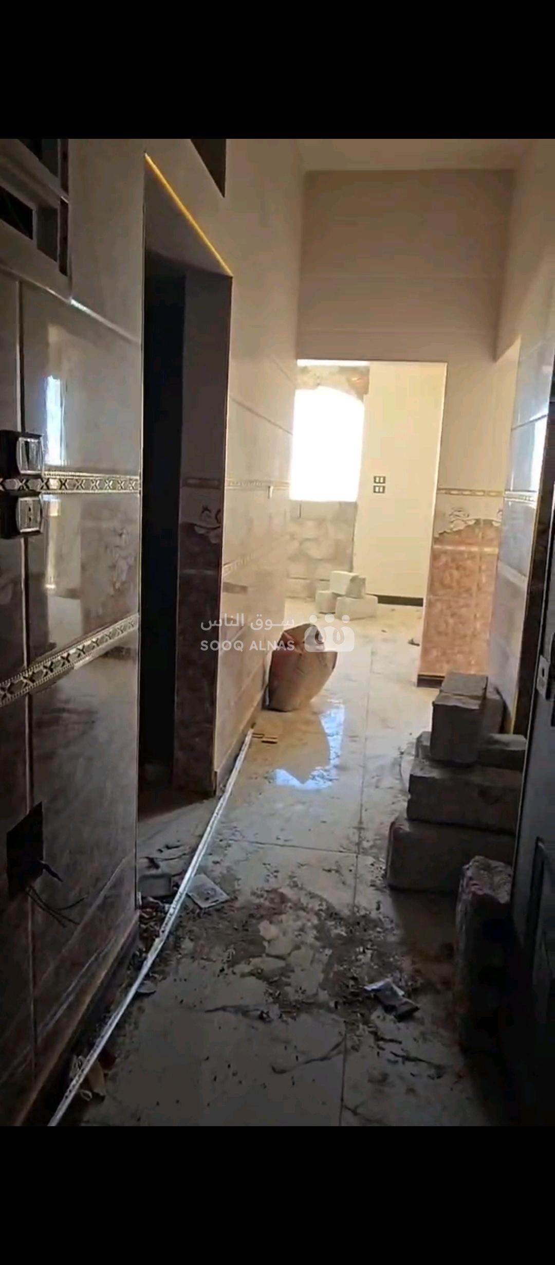 شقة طابق رابع للبيع