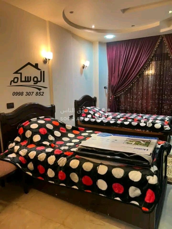منزل للايجار مقابل دمسكنيو مول