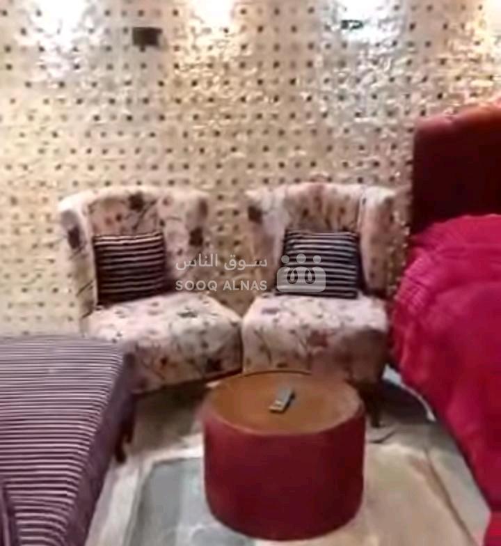 شقة في دمشق شارع بغداد