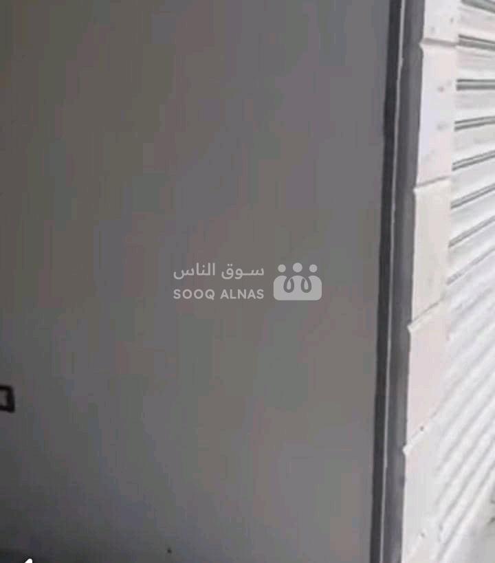 تجاري للإيجار