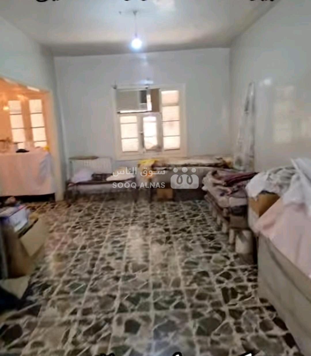 شقة 7 غرف وصالون