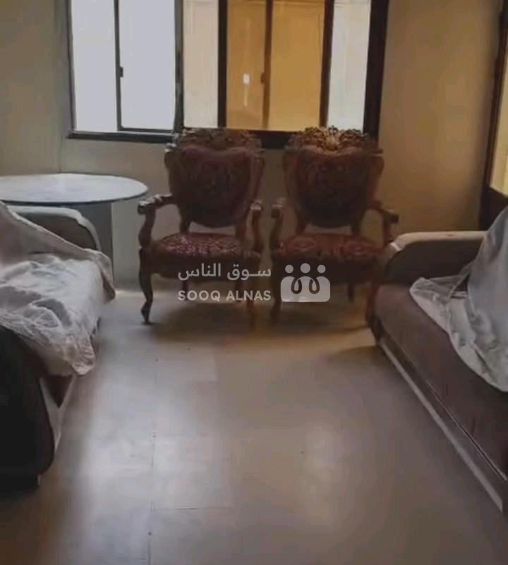 شقة بالمعضمية جانب جامع الزينونة