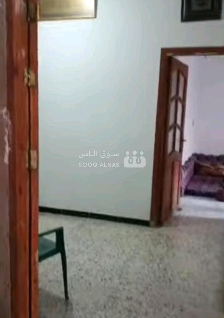شقة اول فني مساحة 120 متر