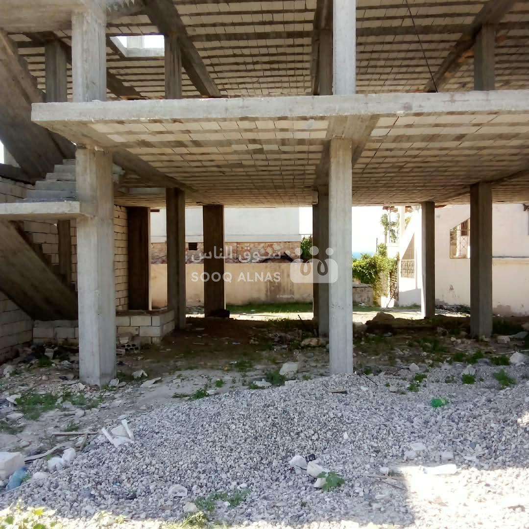 تجاري للبيع