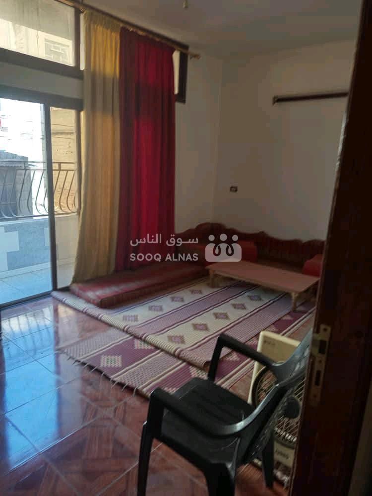 شقة طابق اول فني