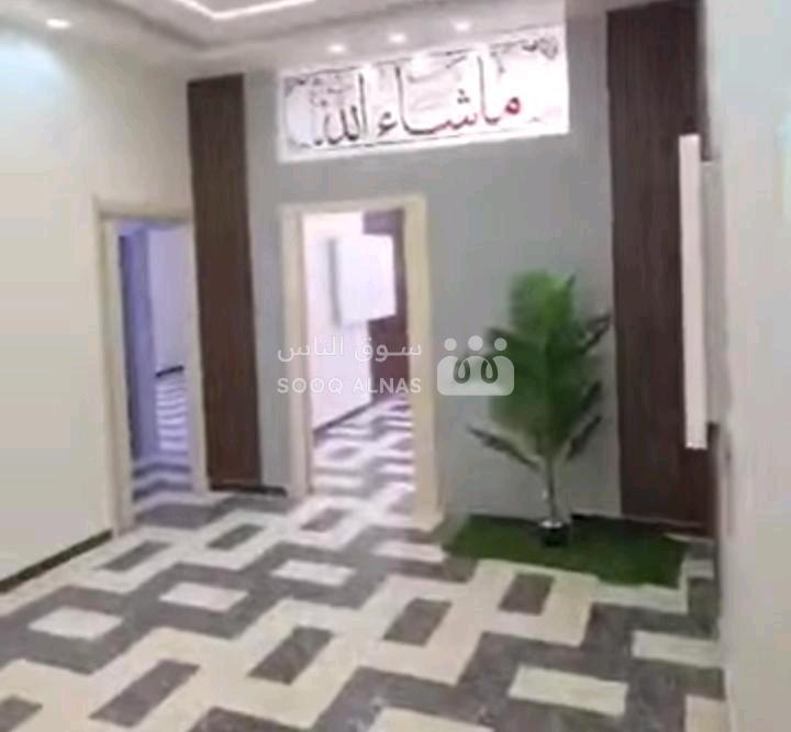 شقة في عرطوز طابق أرضي