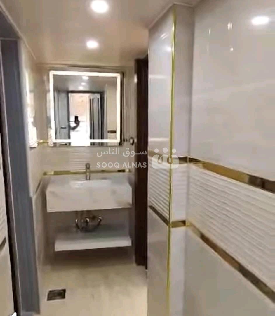 شقة طابق ثاني للبيع