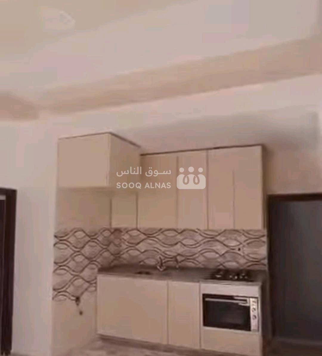شقة غرفتين وصالون اول فني