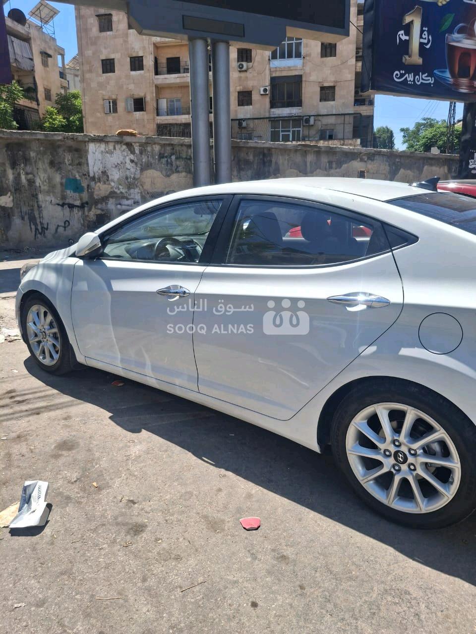 افانتي Avante