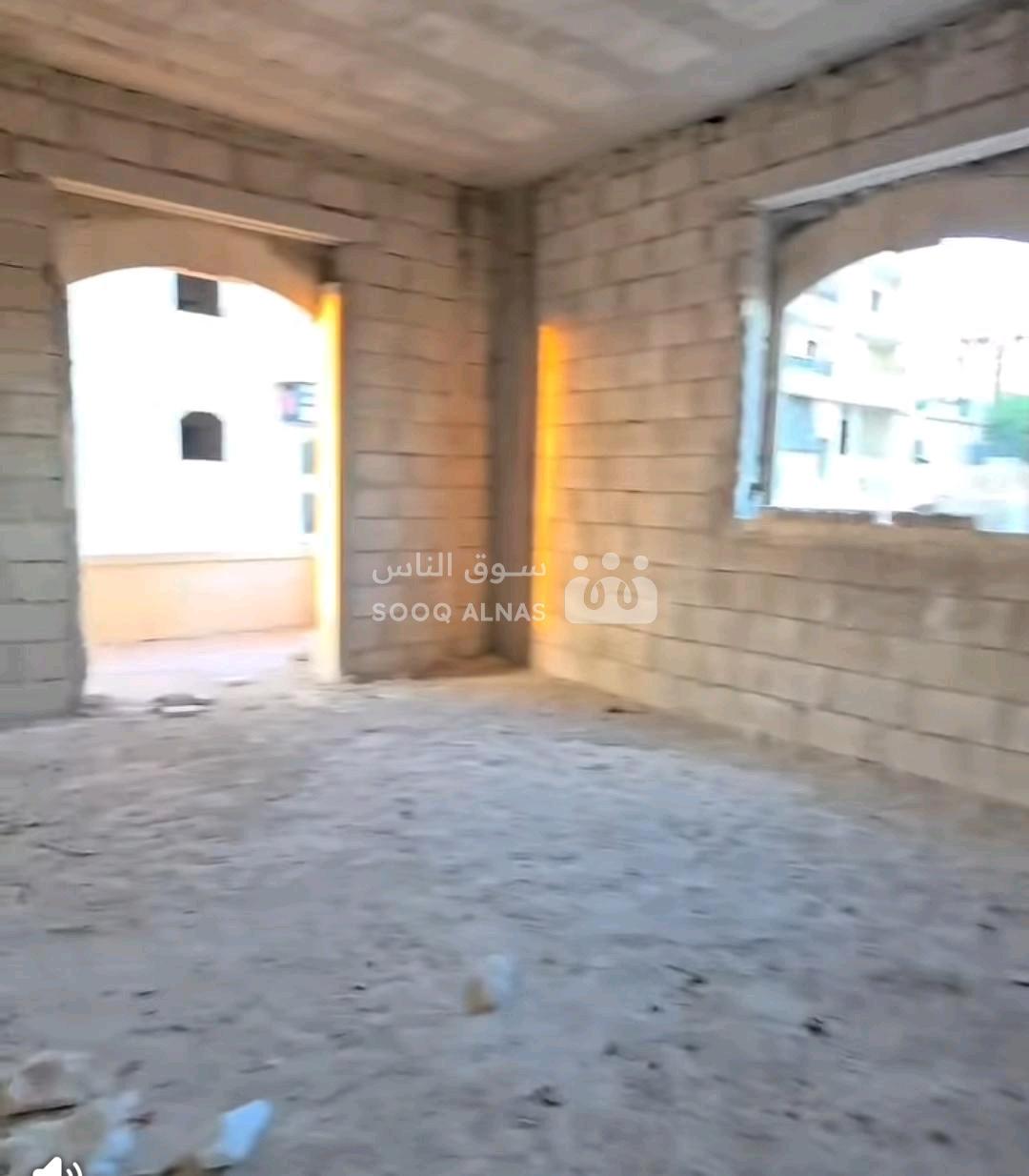 شقة عضم 5 غرف واسعة