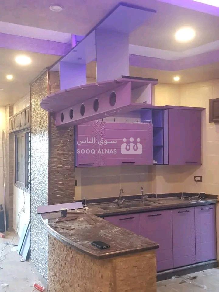 للبيع شقة ارضية ١٧٠م