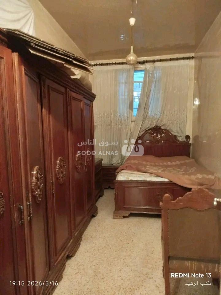 للاجار منزل غرفتين وصالون