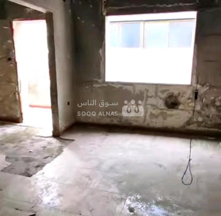 شقة بحي جورة الشياح