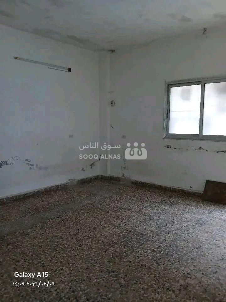 شقة ببيت الطويل شارع رقم 19