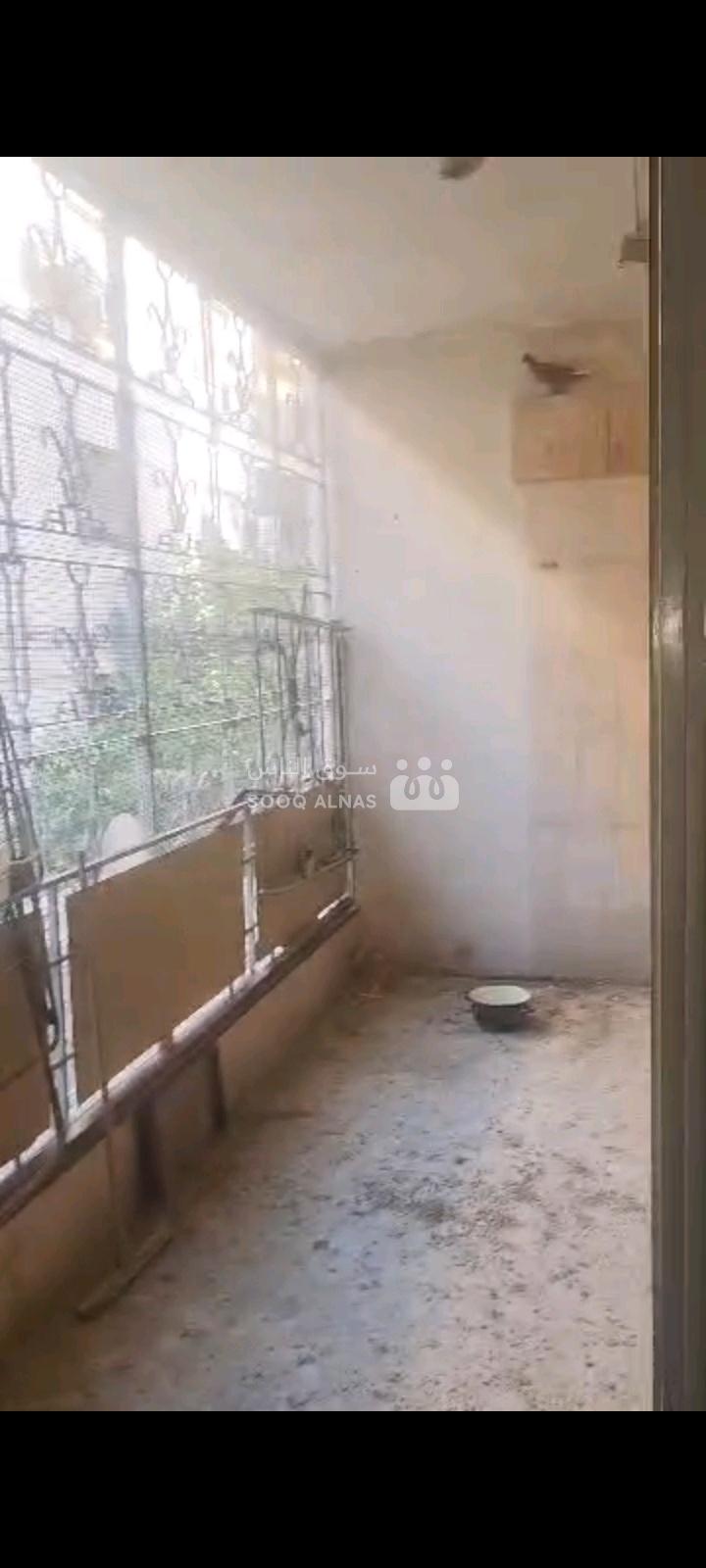 منزل بلمارتيني طابق معلق امامي