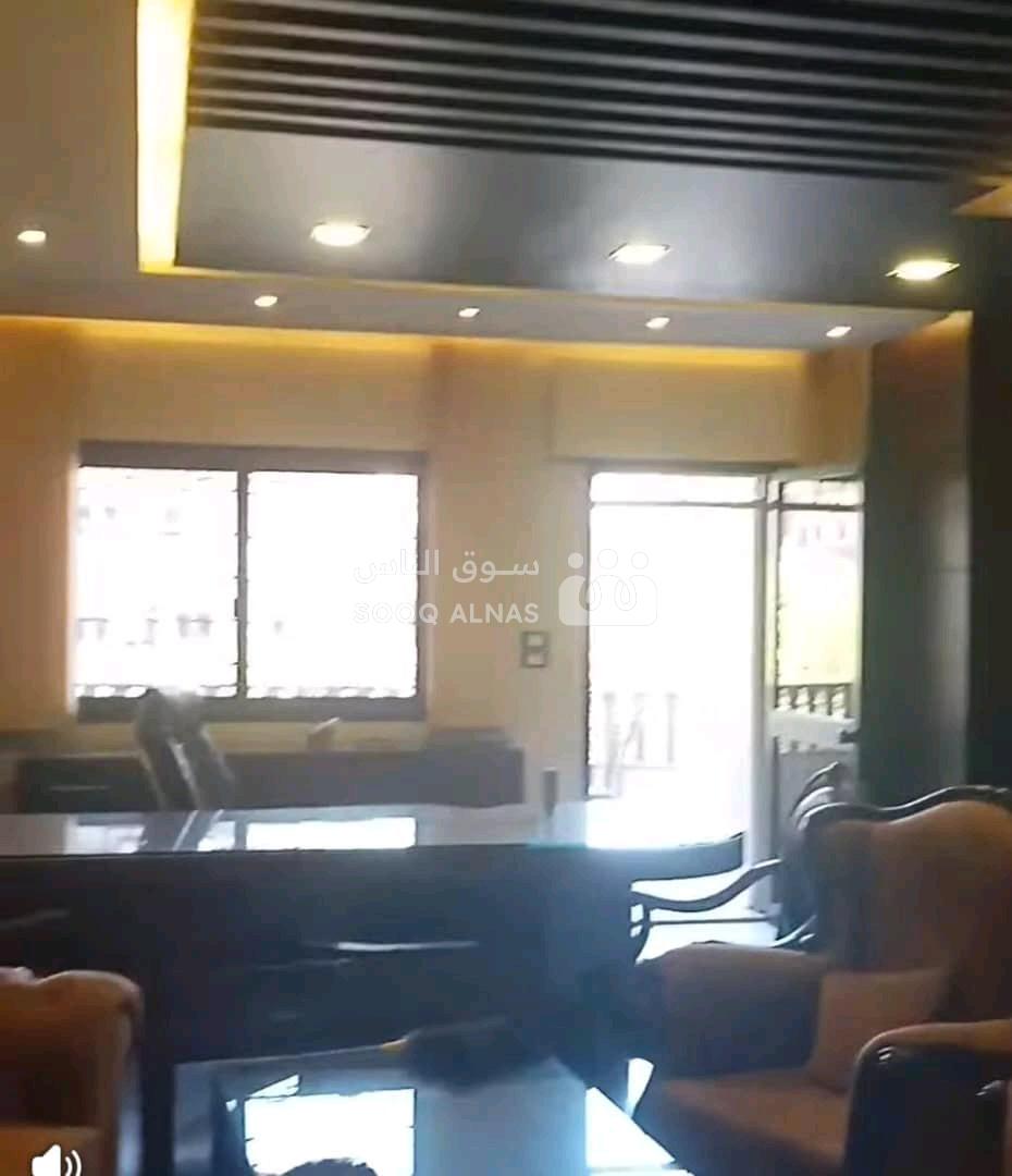شقة طابق اول فني