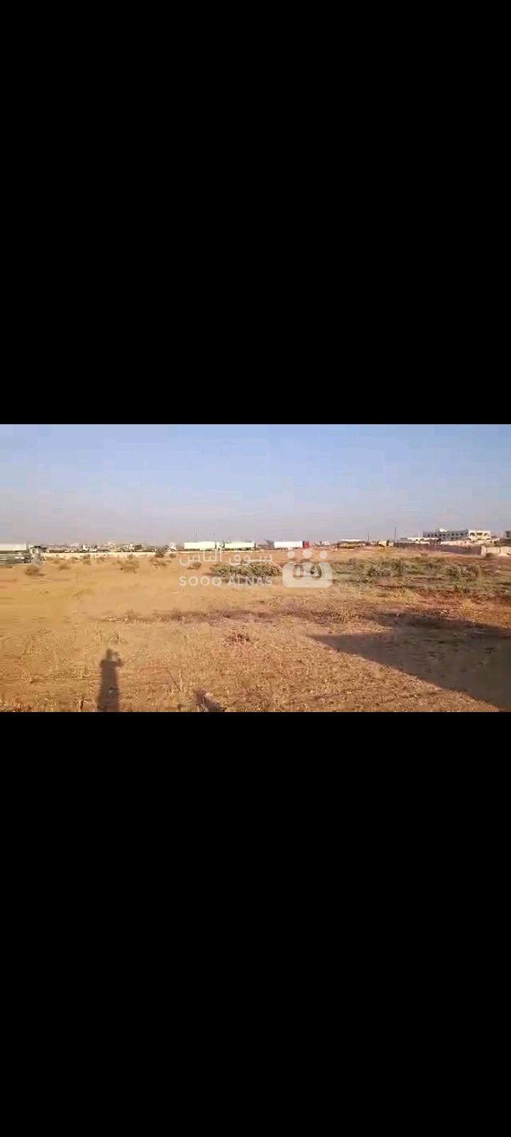 أرض على استراد باب الهوى غربي طريق