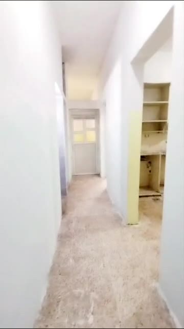 تجاري للبيع