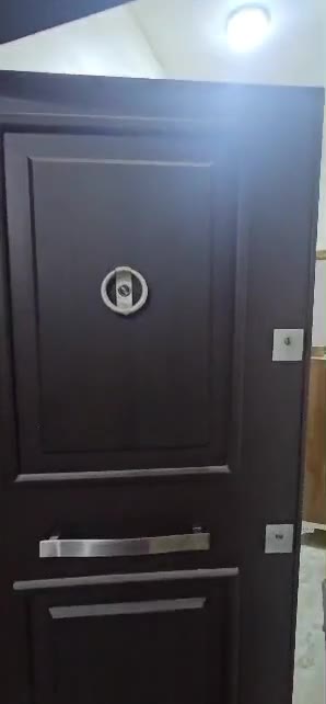 شقة للايجار طابق اول فني